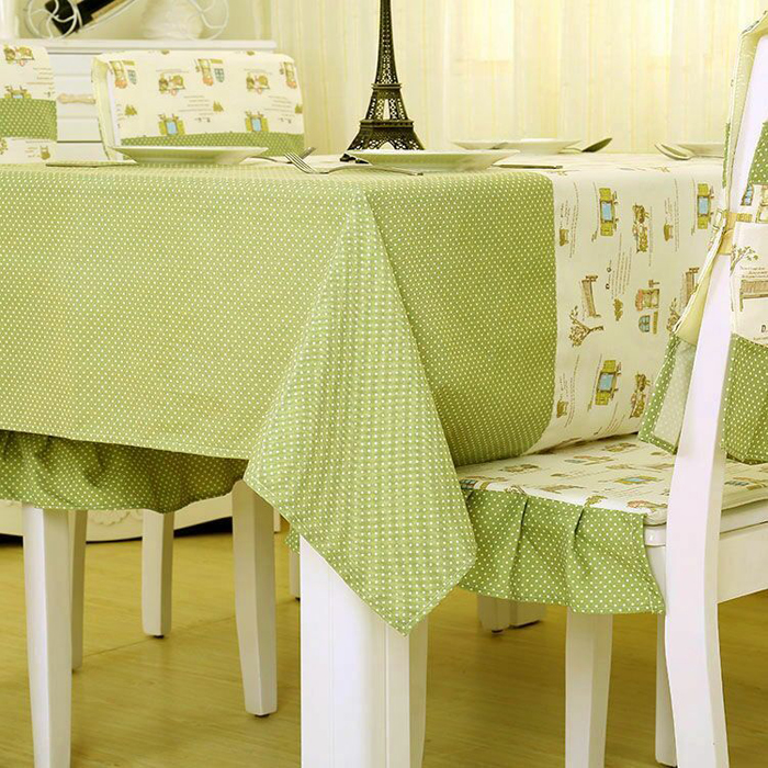 Khăn trải bàn ghế khách sạn
